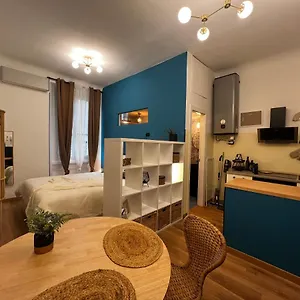 Regina Ai Navigli - Sky Tv, Wifi And Breakfast Box Mailand