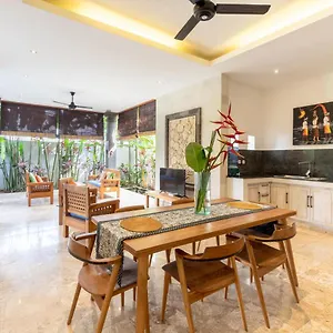 sawah-villas.ubudhotelsnow.com/